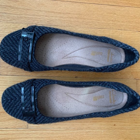 Clark Flats - Picture 2 of 4